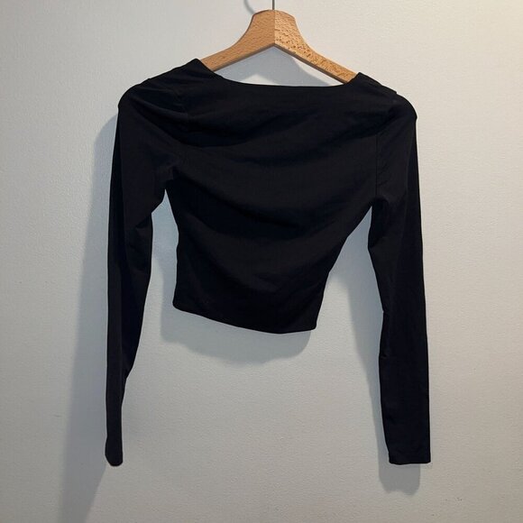 Aritzia Babaton Black Long Sleeve V-Neck Crop Top XS - Picture 3 of 7
